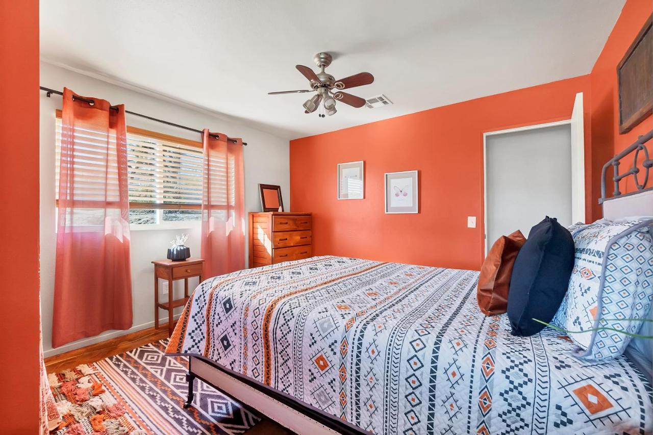 Cozy Desert Retreat With Amazing Views Only 4 Miles To Jtnp Joshua Tree Exteriör bild